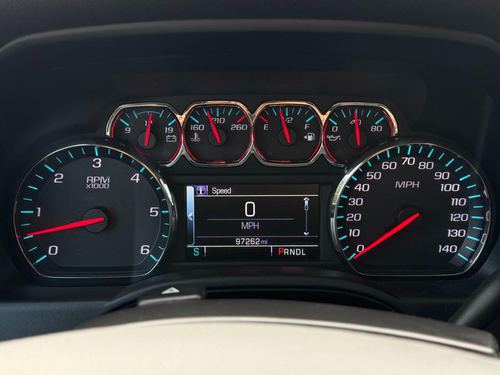 2018 Chevrolet Silverado — photo 34