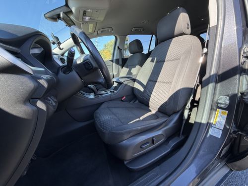 2017 GMC Acadia — photo 16
