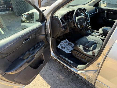 2014 GMC Acadia SLT-1 — photo 17