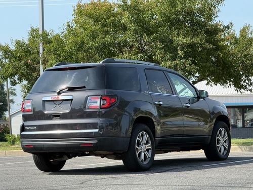 2015 GMC Acadia — photo 9