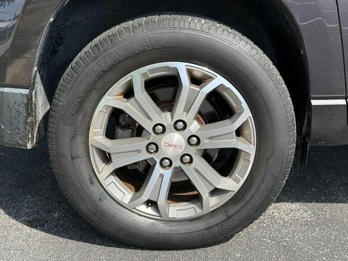 2015 GMC Acadia — photo 23