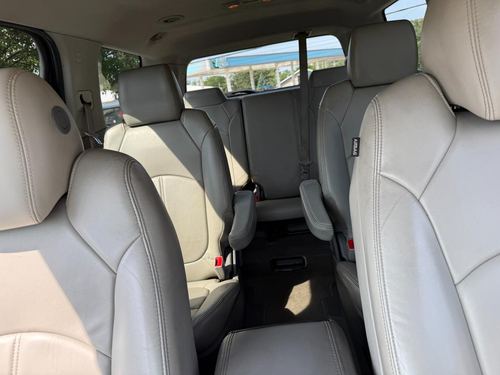2015 GMC Acadia — photo 35