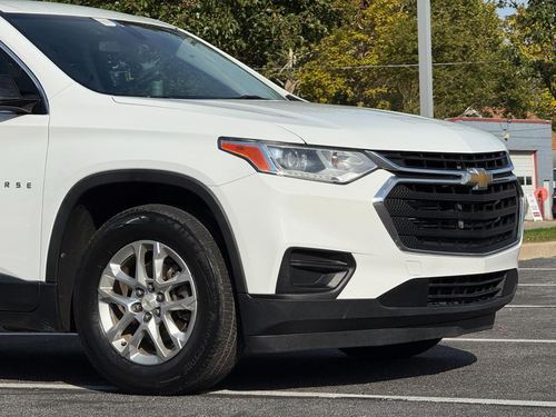 2018 Chevrolet Traverse — photo 3