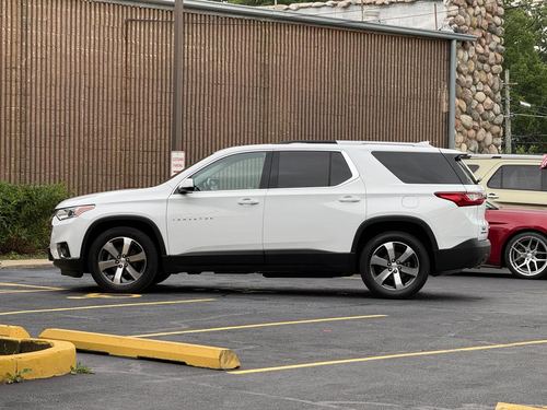 2018 Chevrolet Traverse LT — photo 9