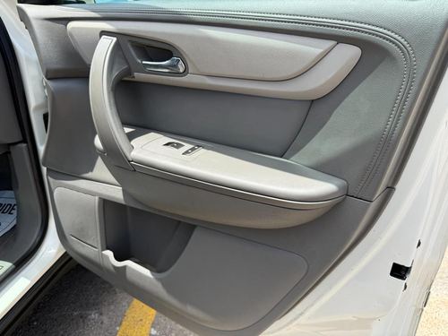 2015 Chevrolet Traverse — photo 24
