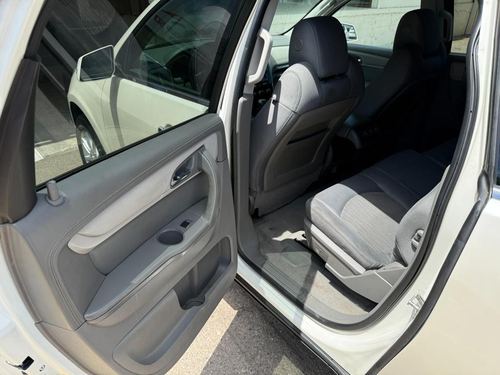 2015 Chevrolet Traverse — photo 32