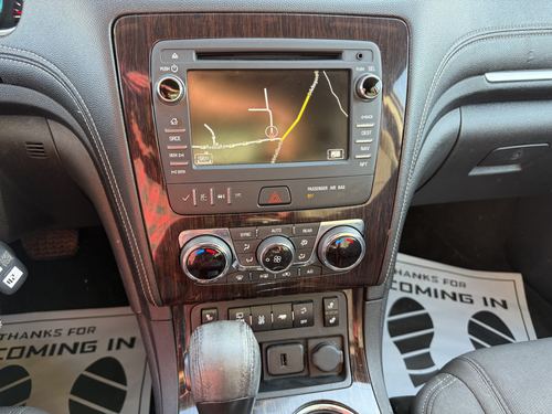 2017 Chevrolet Traverse — photo 17