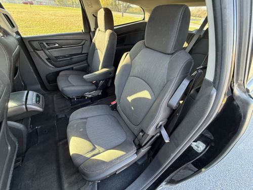 2017 Chevrolet Traverse — photo 24