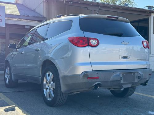 2011 Chevrolet Traverse LTZ — photo 8
