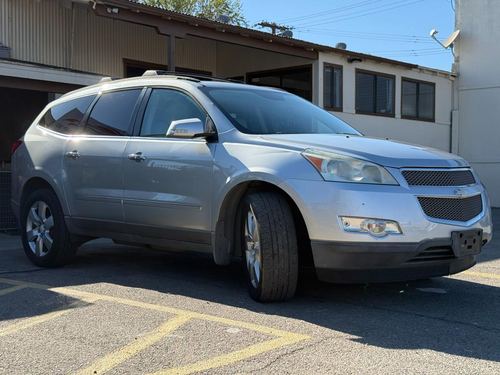 2011 Chevrolet Traverse LTZ — photo 1