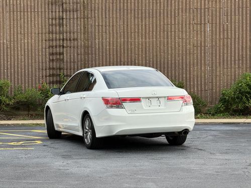 2012 Honda Accord EX-L — photo 6