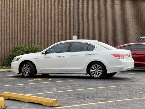 2012 Honda Accord EX-L — photo 17