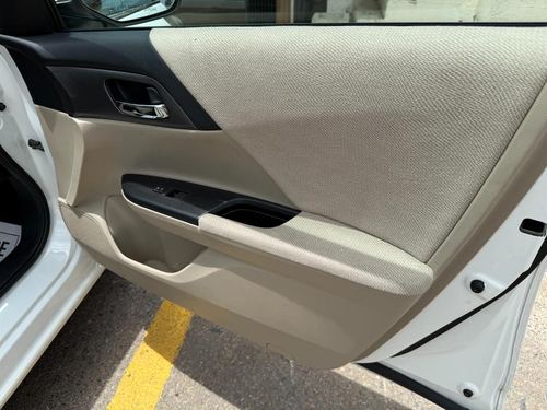 2013 Honda Accord — photo 25