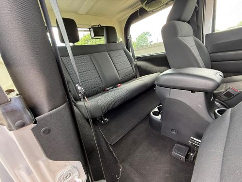 2011 Jeep Wrangler — photo 28