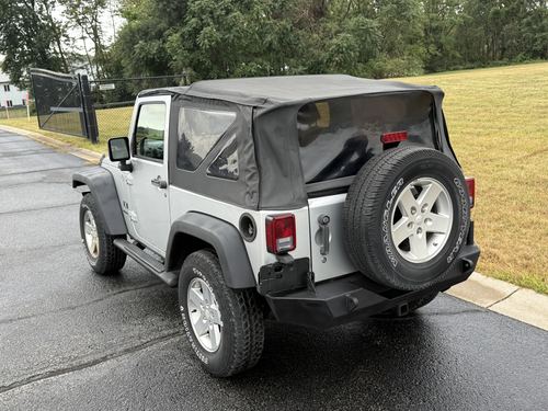 2009 Jeep Wrangler — photo 8