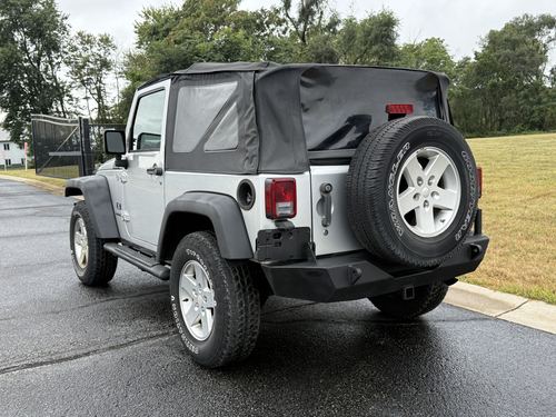 2009 Jeep Wrangler — photo 10