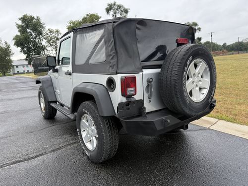 2009 Jeep Wrangler — photo 12