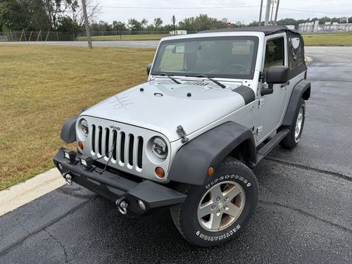 2009 Jeep Wrangler — photo 16