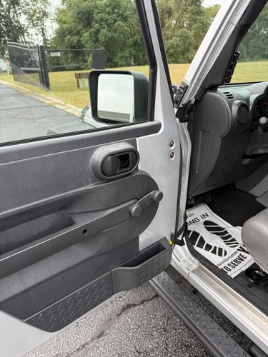 2009 Jeep Wrangler — photo 26