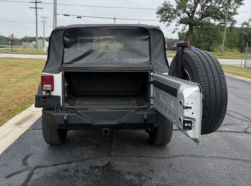 2009 Jeep Wrangler — photo 32