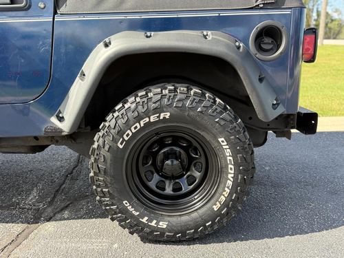 2000 Jeep Wrangler SE — photo 9