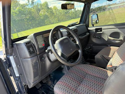 2000 Jeep Wrangler SE — photo 14