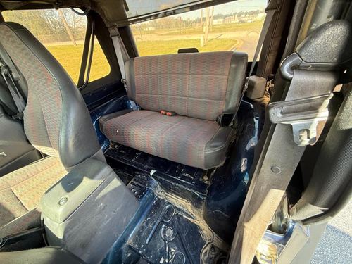 2000 Jeep Wrangler SE — photo 15
