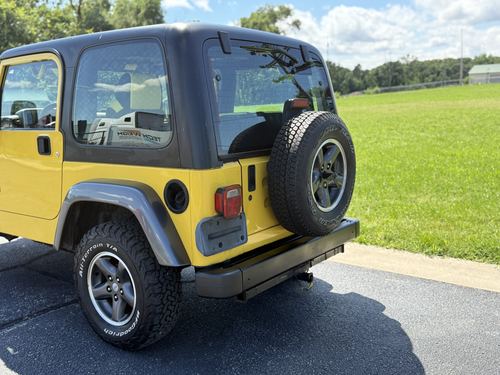 2004 Jeep Wrangler X — photo 11