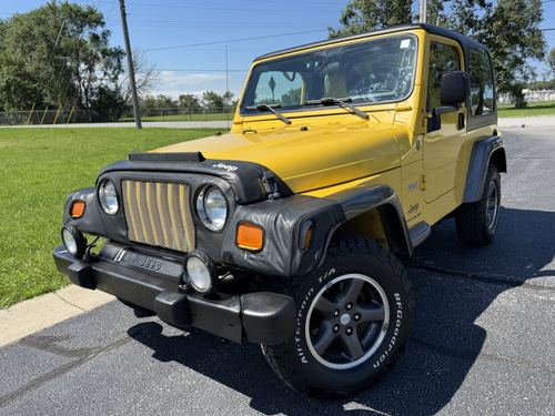 2004 Jeep Wrangler X — photo 1