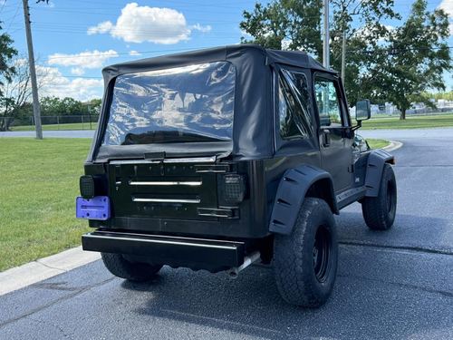 2001 Jeep Wrangler — photo 14