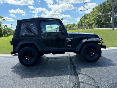 2001 Jeep Wrangler — photo 15