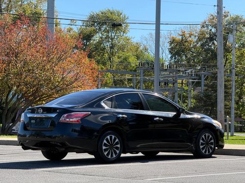 2015 Nissan Altima — photo 9
