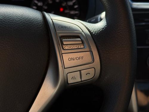 2015 Nissan Altima — photo 16