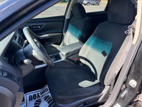 2015 Nissan Altima — photo 20