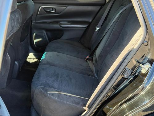 2015 Nissan Altima — photo 24