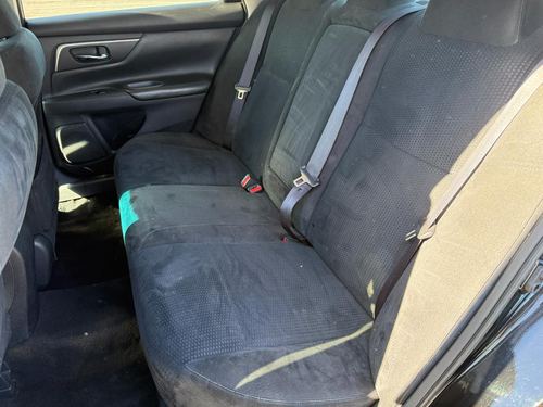 2015 Nissan Altima — photo 25