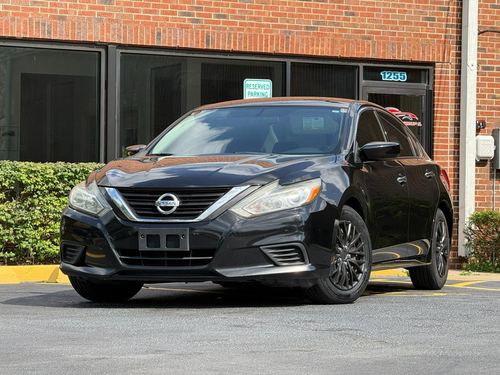 2018 Nissan Altima — photo 6
