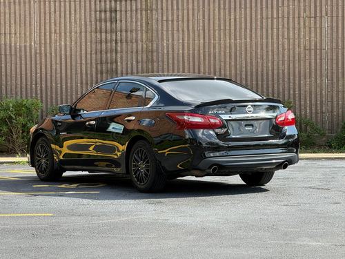 2018 Nissan Altima — photo 7