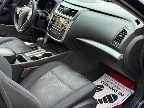2018 Nissan Altima — photo 13