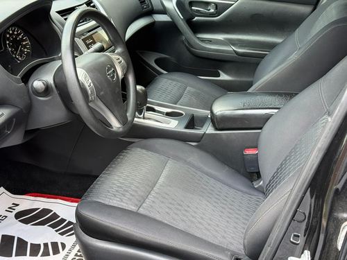2018 Nissan Altima — photo 17