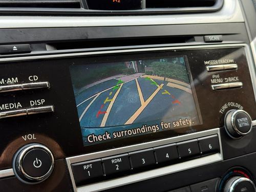 2018 Nissan Altima — photo 19