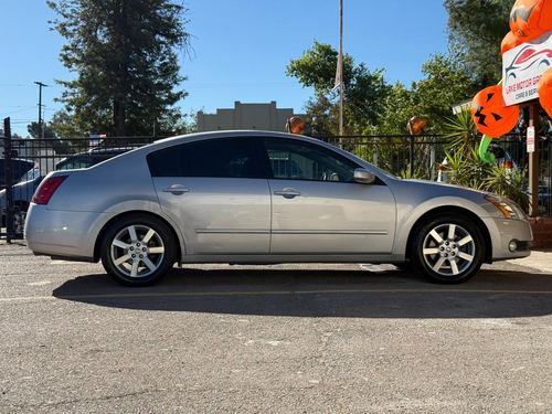 2005 Nissan Maxima SL — photo 6