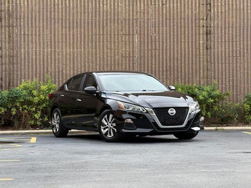 2020 Nissan Altima — photo 7