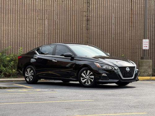 2020 Nissan Altima — photo 8