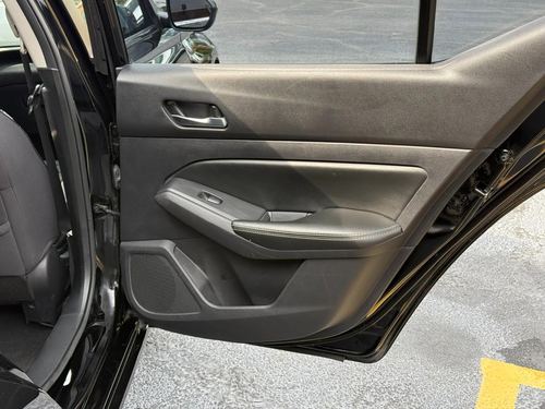 2020 Nissan Altima — photo 30