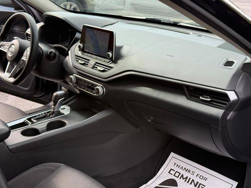 2020 Nissan Altima — photo 32