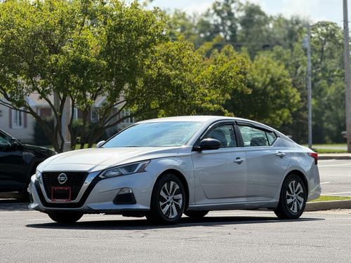 2020 Nissan Altima — photo 1