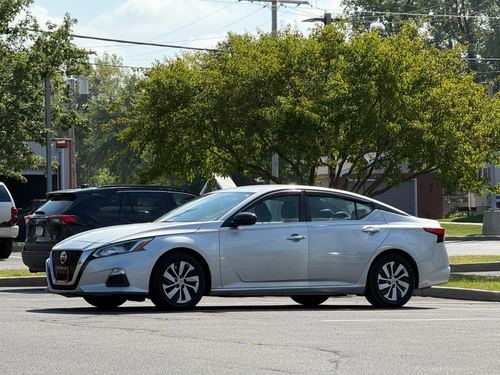 2020 Nissan Altima — photo 3