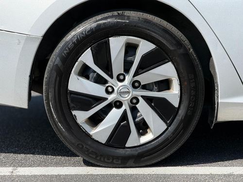 2020 Nissan Altima — photo 17