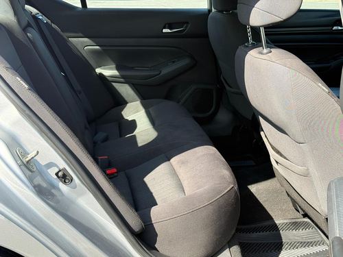 2020 Nissan Altima — photo 21